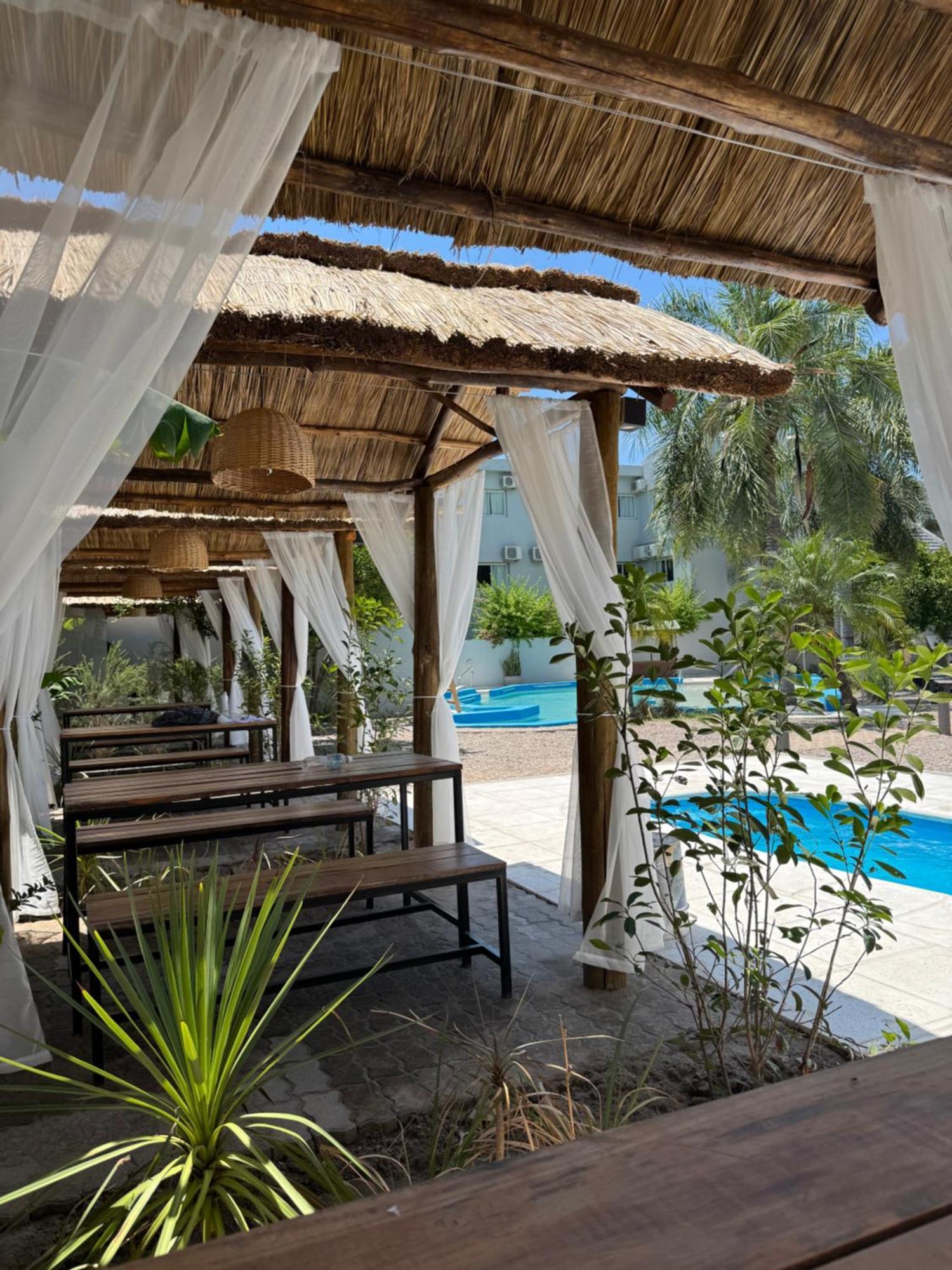 Hotel Termal Emperatriz Termas De Rio Hondo Bagian luar foto