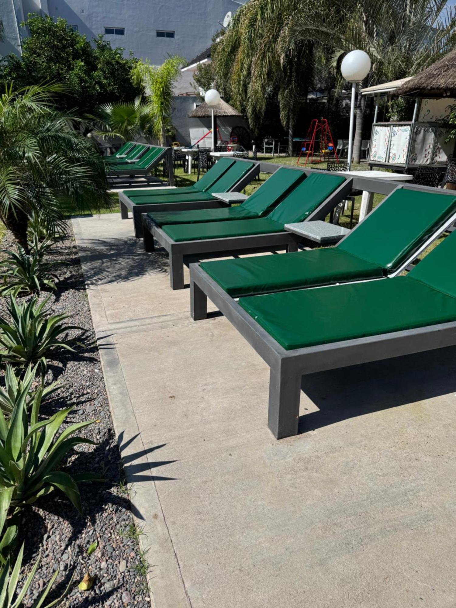 Hotel Termal Emperatriz Termas De Rio Hondo Bagian luar foto